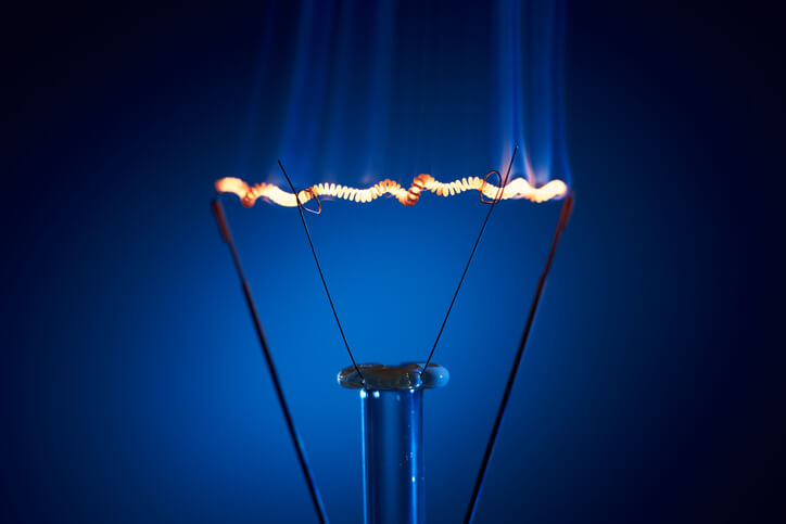 难熔金属图象:性质、类型和应用